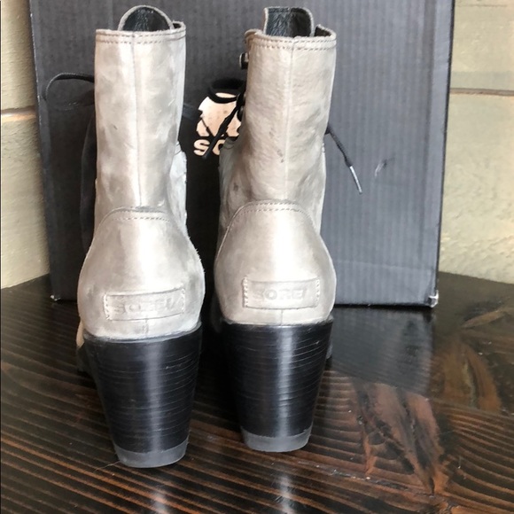 NWT Sorel After Hours lace Boot / bootie wedge - Picture 6 of 12